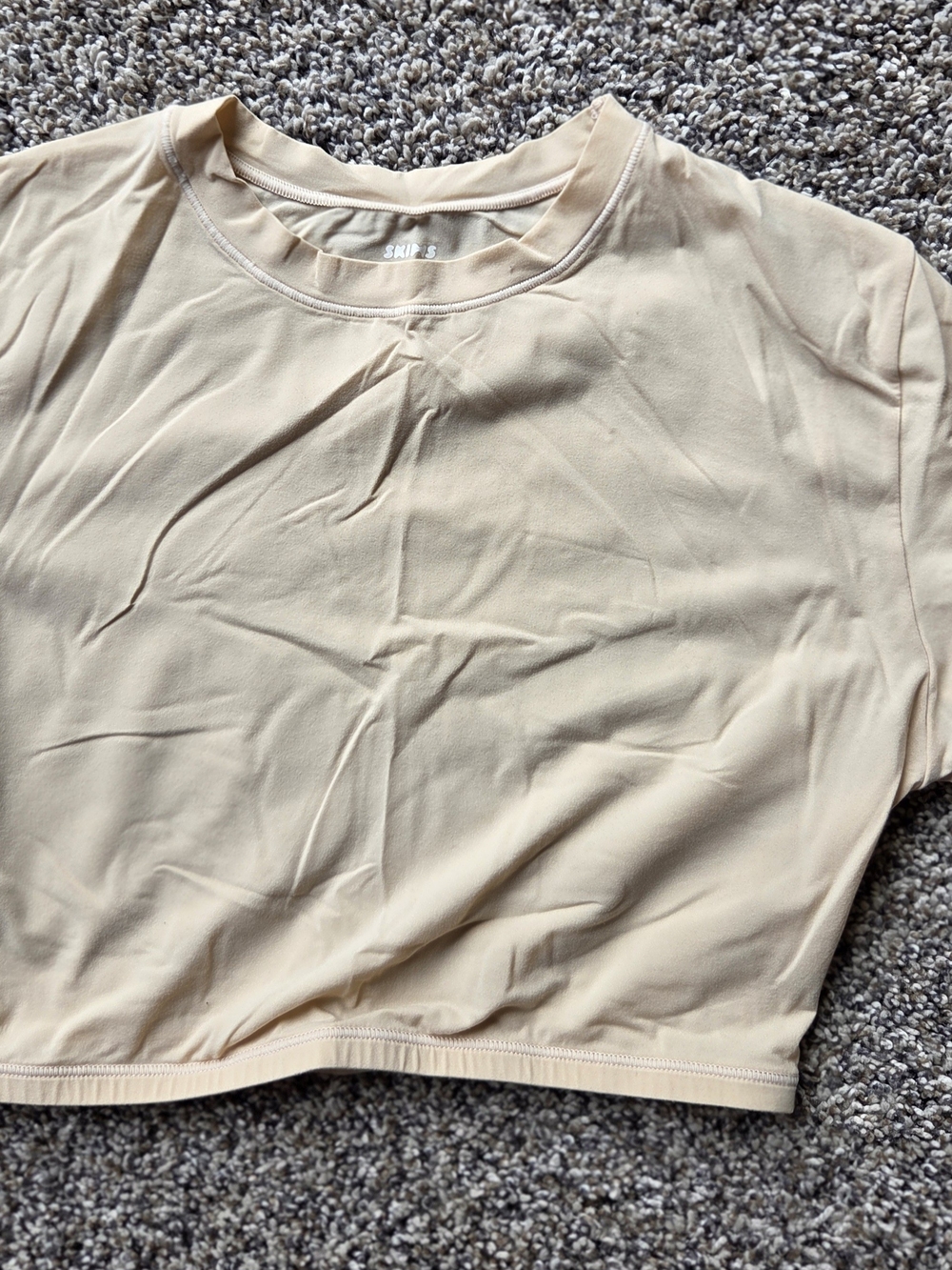 SKIMS Short Sleeve Crop Top in Nude